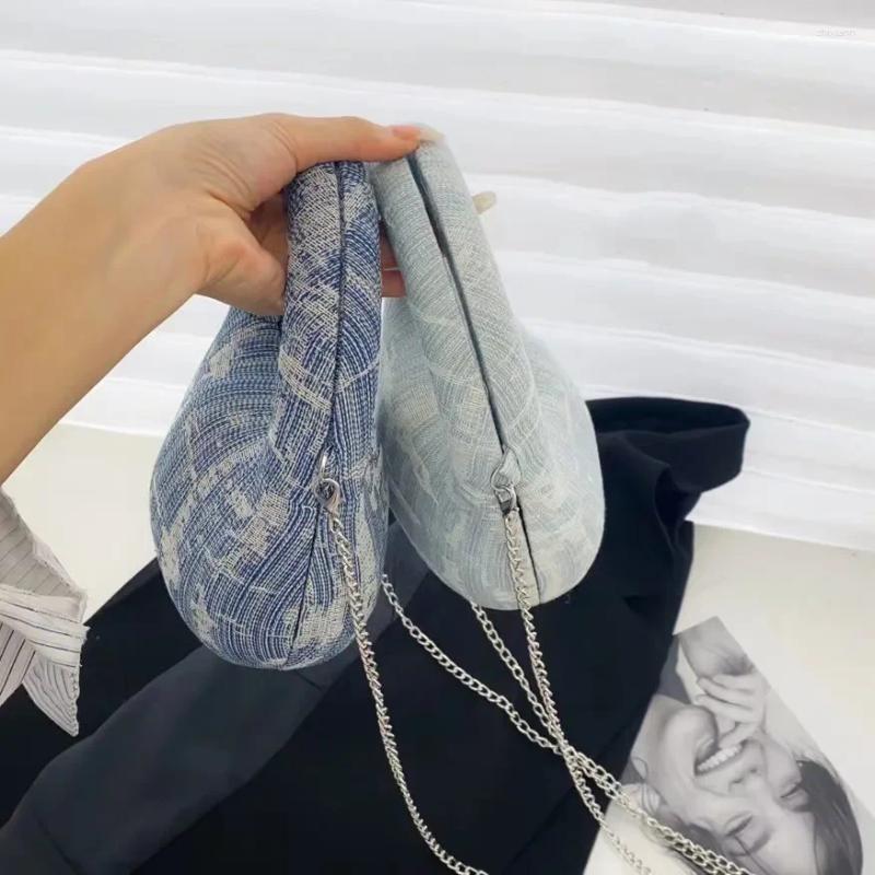 Drawstring 2025 Fashion High Quality Metal Chain Magnetic Buckle Handbag Mini Pea Box Bag Denim Canvas Clip Dumpgs Crescent zhanyishengli
