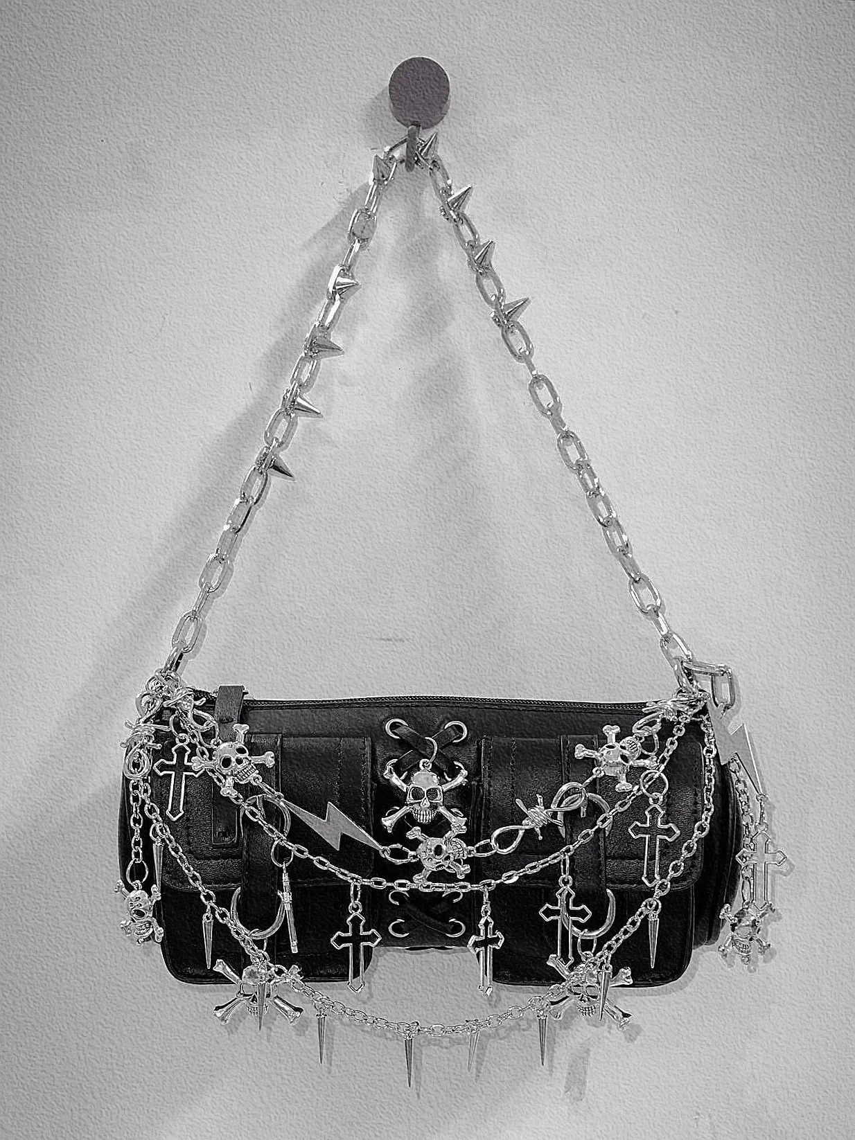 Unique Custom chain Vintage Y2K Girl Women Bag Gothic Lolita Single Shoulder underarm Bags Ladies Hip hop Punk Handbag Tote 241024