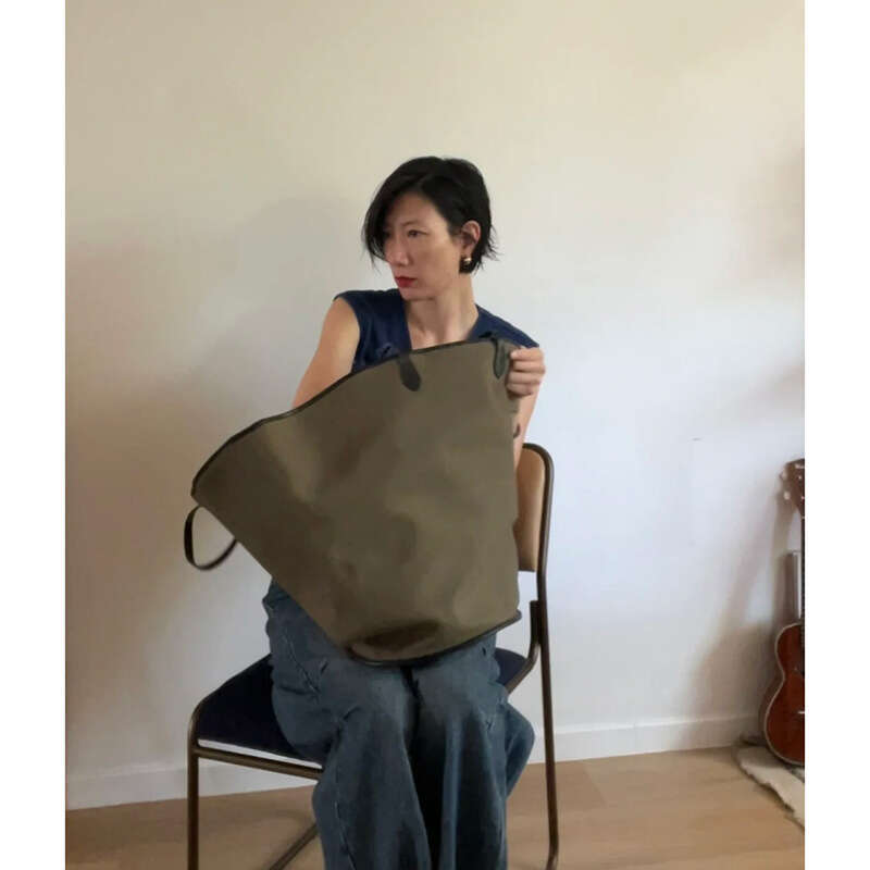 Artistic Style High-Quality Military Green Canvas Patchwork Cowhide Casual Women's Fan-Shaped Tote Single Shoulder Bag