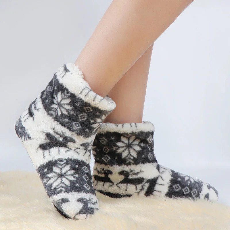 Christmas Indoor Shoe Socks Winter Slippers Women Warm House Slippers Plush Flip Flops Christmas Pattern Female Boots Xmas Gifts 241025