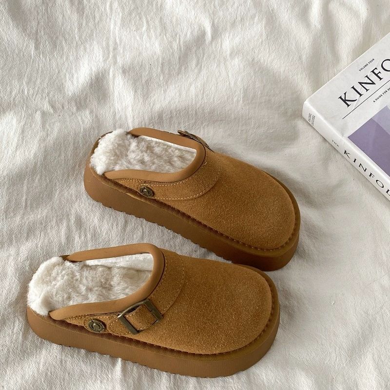 Fashionable thick soled toe slippers for women wearing fur slippers for autumn and winter of 2025, new style with plush insulation and anti slip cotto