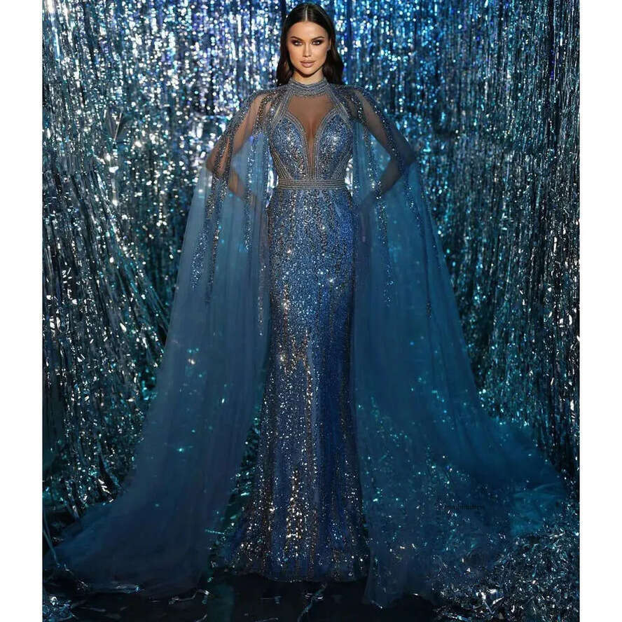 Dark Sparkly Mermaid Prom Dresse Long Sleeves V Neck Capes Halter Appliques Sequins Beaded Or Length Lace Hollow Evening Dress Bridal Gowns Plus Size 