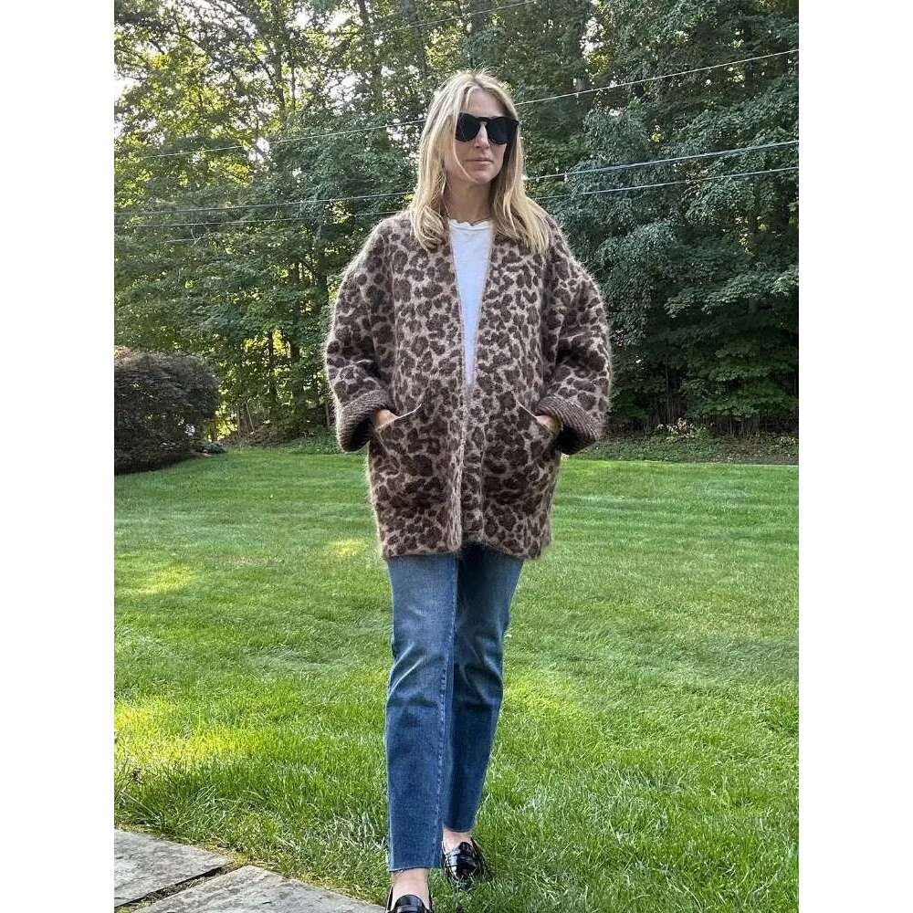 Casual Mohair Leopard Print Knitted Cardigan Women Chic V Neck Full Sleeve With Pockets Sweater Autumn New Lady Commuting Wear