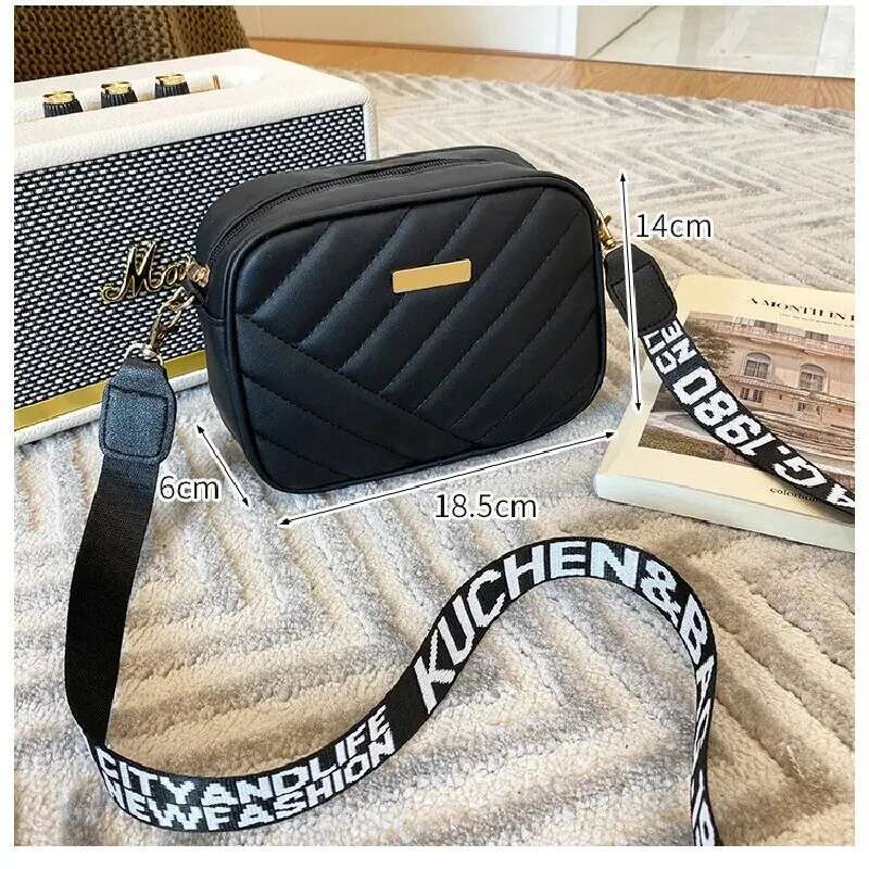 Designer Bag Womens New Fresh And Sweet Horizontal Square Rolling Camera Collar Grid Crossbody Storage One Shoulder Phone Bag tote bag purse luxury ba