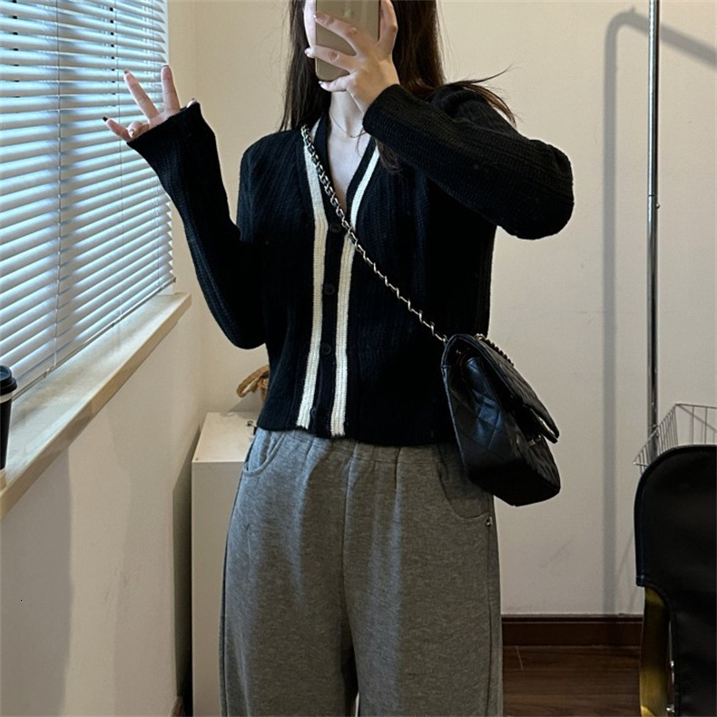 Autumn Contrasting Knitted Cardigan With V Neck Short Style Slim And Laid Back Long Sleeved Sweater Jacket F1028#38
