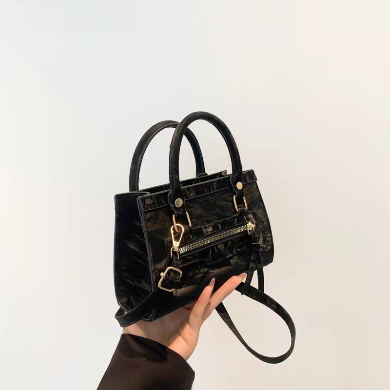 Elegant Totes Fashion Bag Autumn New Women's Fashion Retro Shoulder Bag Small Square Bag For Womens Pink Soft Leather Handbag