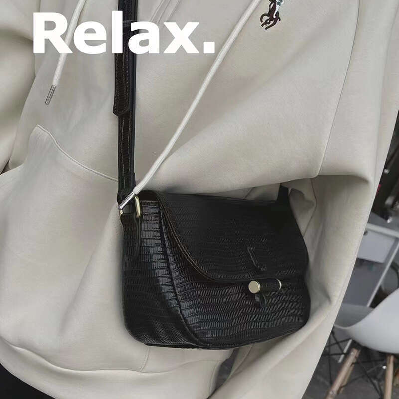 Korean Niche Design Lizard Grain Genuine Leather Messenger Bag Retro Saddle Shoulder Casual Square Purse Female MINI