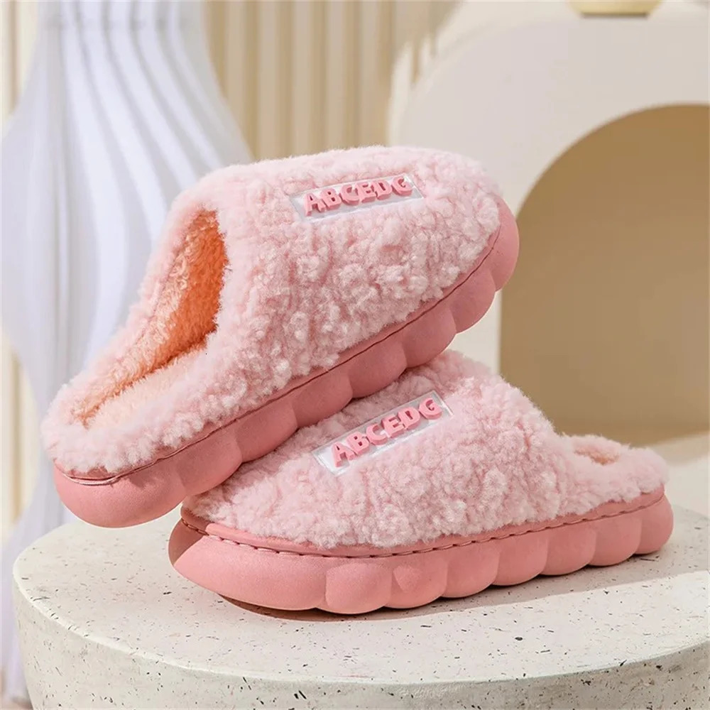 Women Winter Warm Home Slippers Thicken Indoor Floor Slides Plush High Heels Fur Cotton Shoes Ladies Couples Slipper 241025