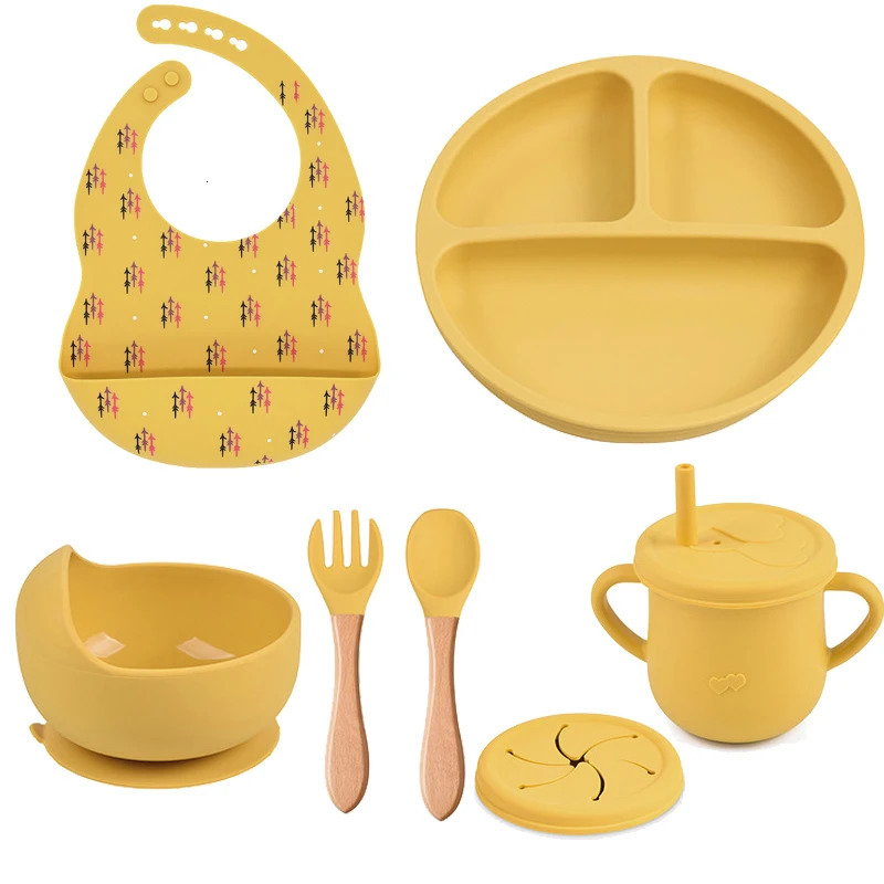 7PCS Silicone Dishes For Baby Feeding Set Sucker Bowl Plate Cup Bibs Spoon Fork Baby Items Safe Dining Plate Children Tableware 241028