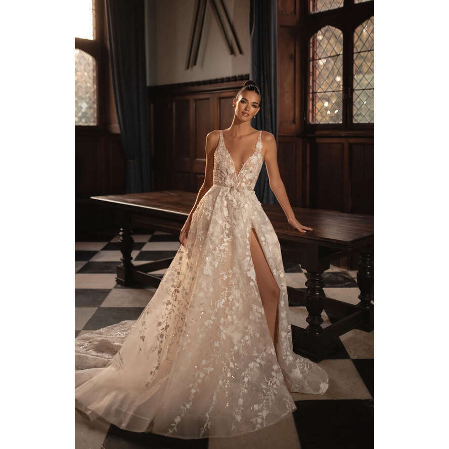 Berta A E Dresses For Bride V Neck Slit Lace Wedding Dress Vestidos De Novia Backless Appliques Designer Bridal Gowns 0515