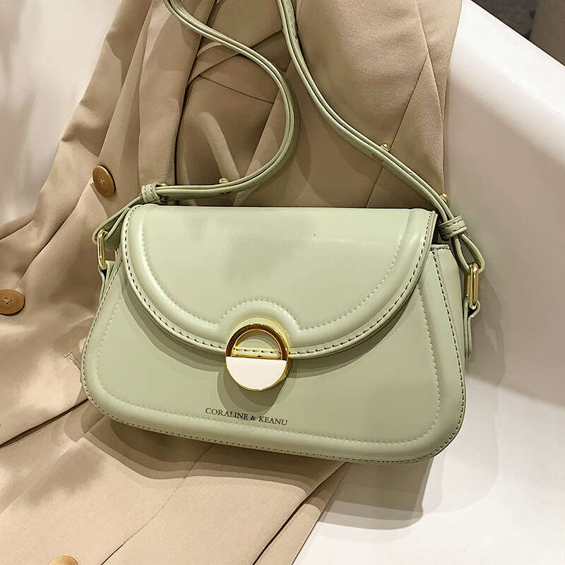 Summer high-end handbag for women 2024 new fashionable single shoulder underarm with a sense of foreign temperament, versatile crossbody small square 