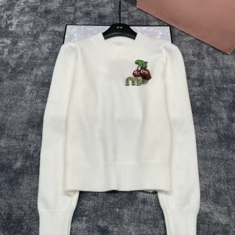 Designer sexy shirt women's sweater long sleeved Korean style slim fit basic elastic T-shirt top women's clothing T-shirt women