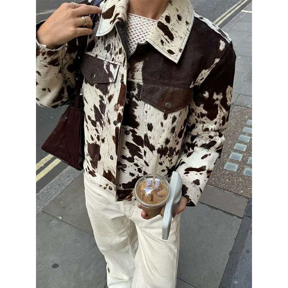 Autumn Women's Printed Leather Fur Cropped Jacket Female Long Sleeved Slim Fit Pockets Coats 2024 Lady High Street Outerwear