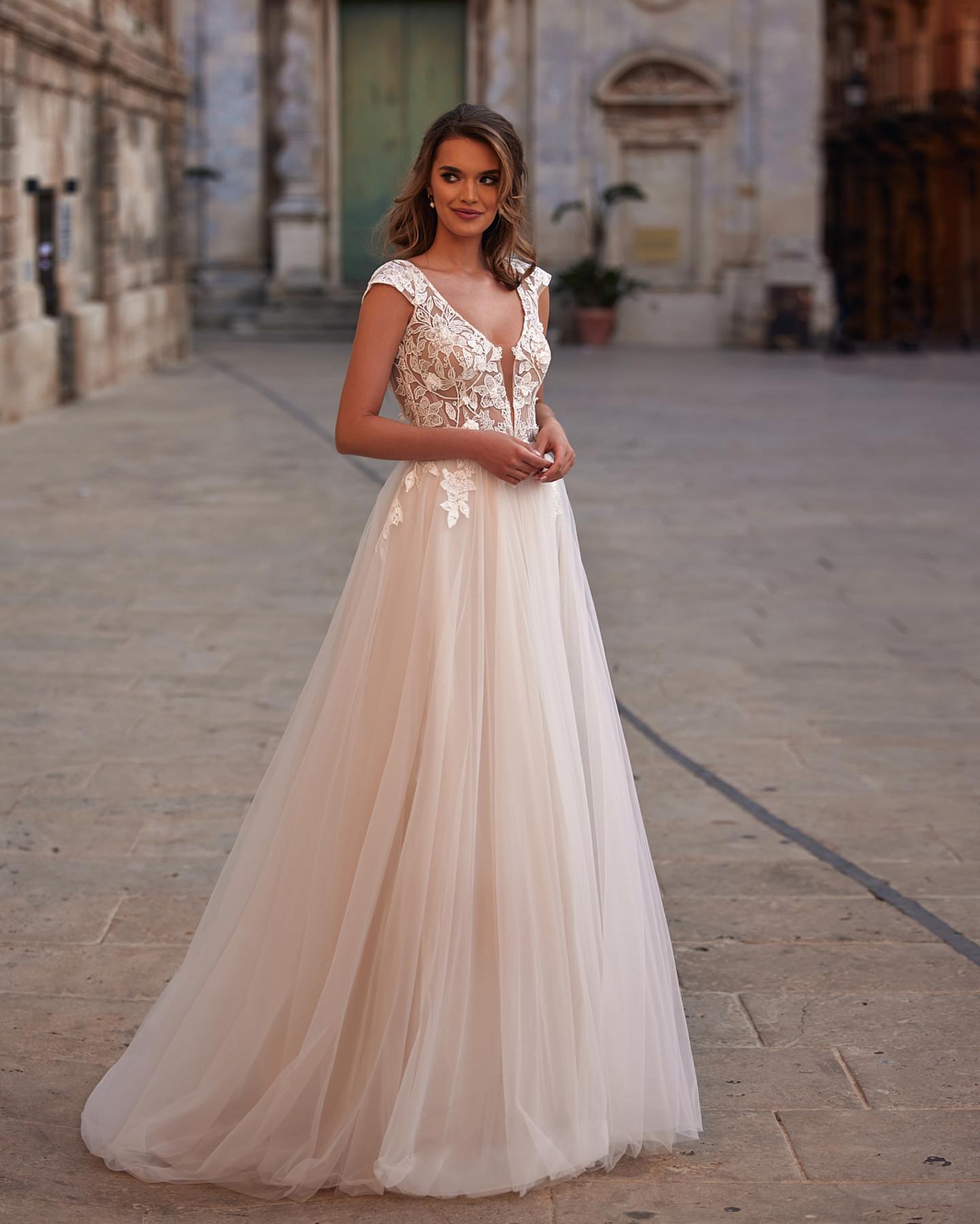 Sweet lace dresses bridal gowns 2024 cap shoulder wedding dress A e tulle backless robe de mariee