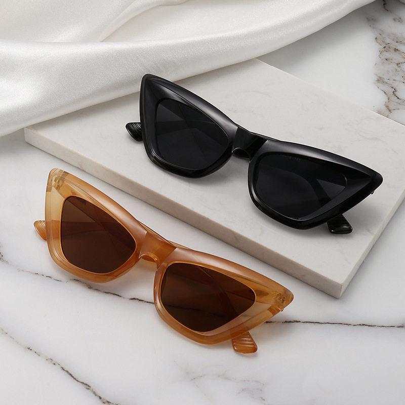 women beach thick frame sunglasses, fashionable sunglasses