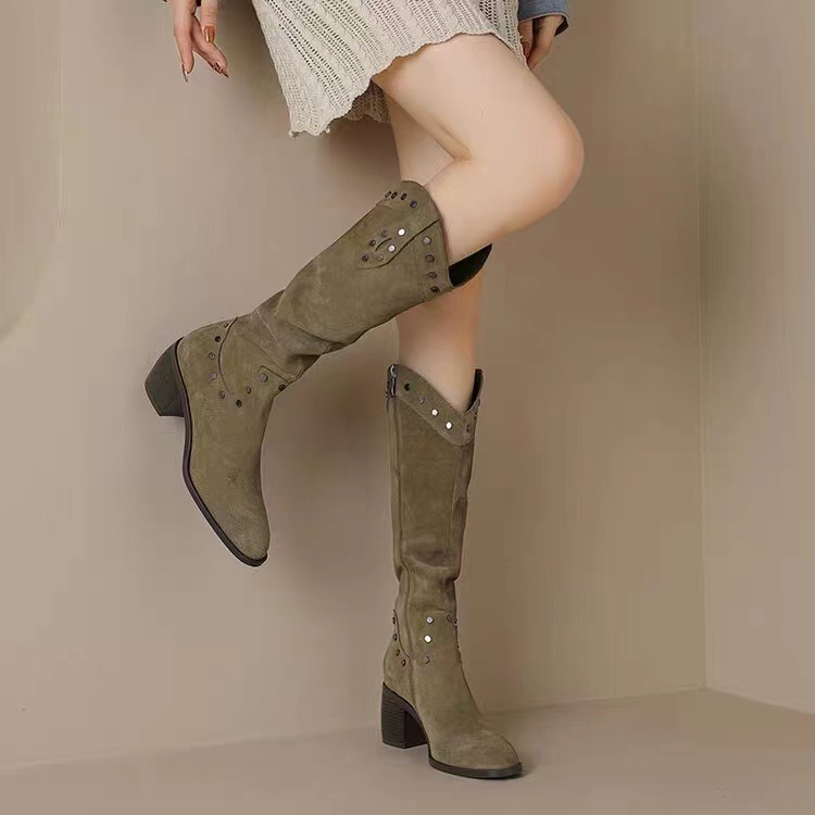 Women's Fashion Boots:Plus Size Retro Round Toe Thick Sole High Heel Rivet Design Martin Boots,Black,Green,Free shipping