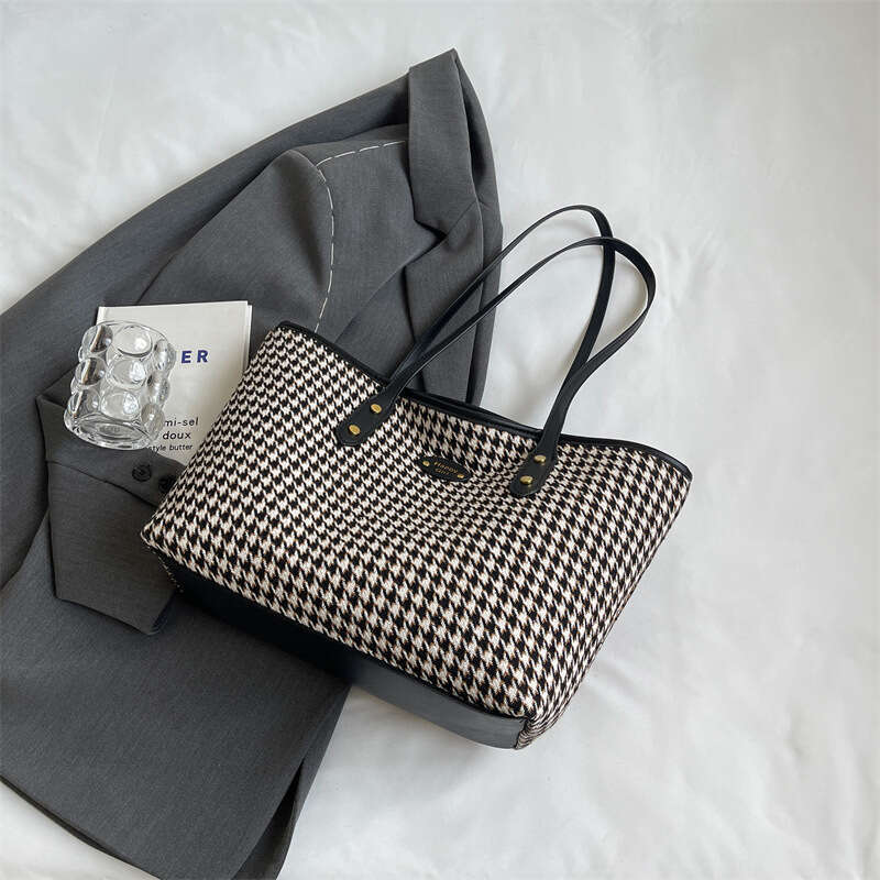 Thousand Bird Grid for Women's Spring/Summer 2024 New Fashionable Large Capacity Single Shoulder Underarm Bag, Premium Tote Bag