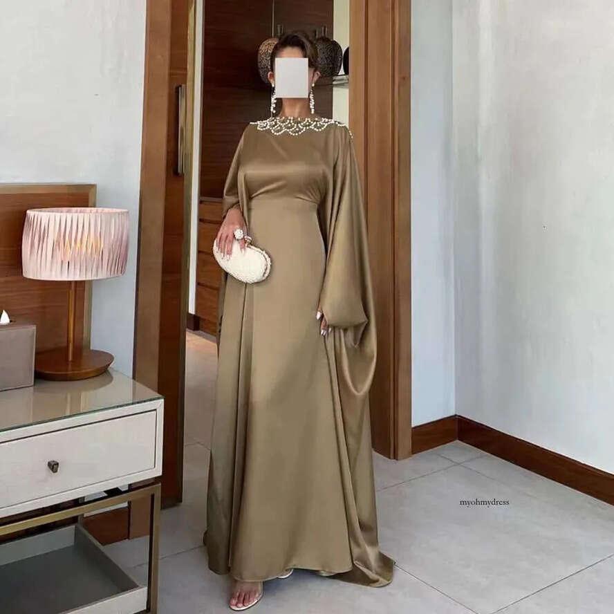 Beaded Crew Neck Evening Dresses Long Sleeves Open Back Formal Prom Gown A E Cape Style Saudi Arabia Womens Vestidos 0516