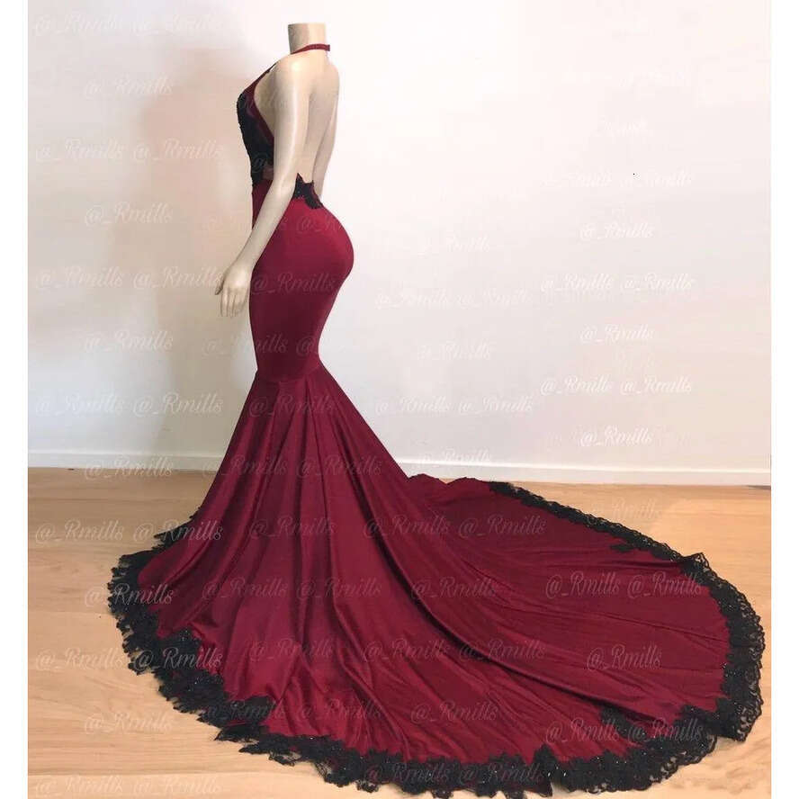 2019 Sexy Backless Bury Mermaid Long Prom Dresses With Black Lace Appliqued Formal Evening Gowns Halter Deep V Neck Sequins