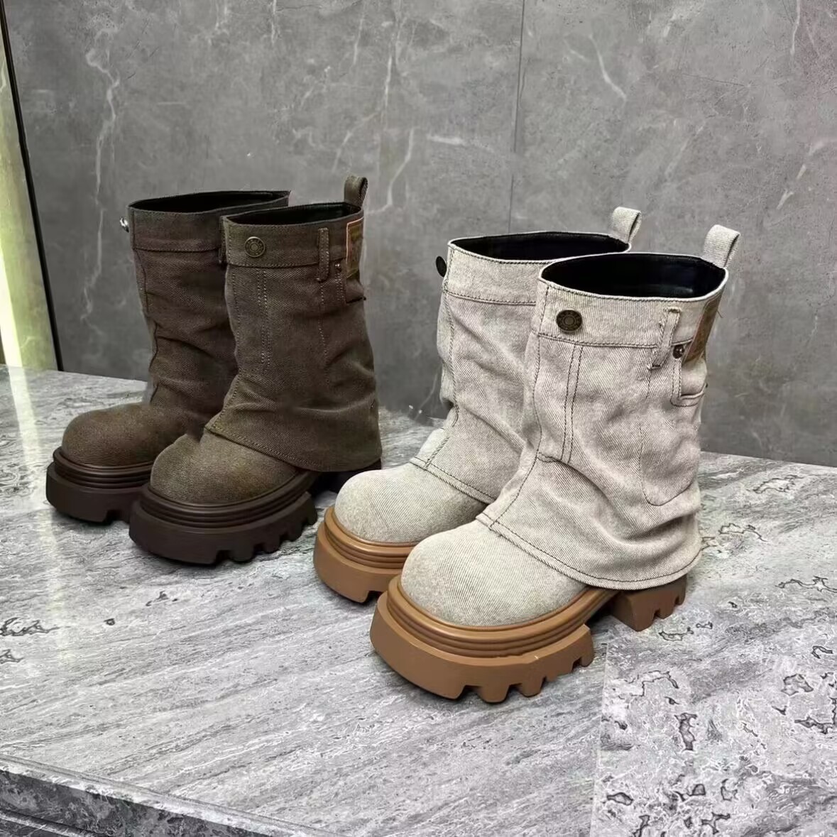 Women Fashion Boots:Niche Design Korean Version Versatile Short Martin Boots Thick Sole Winter Trendy Wear,Grey/Beige,Free shipping