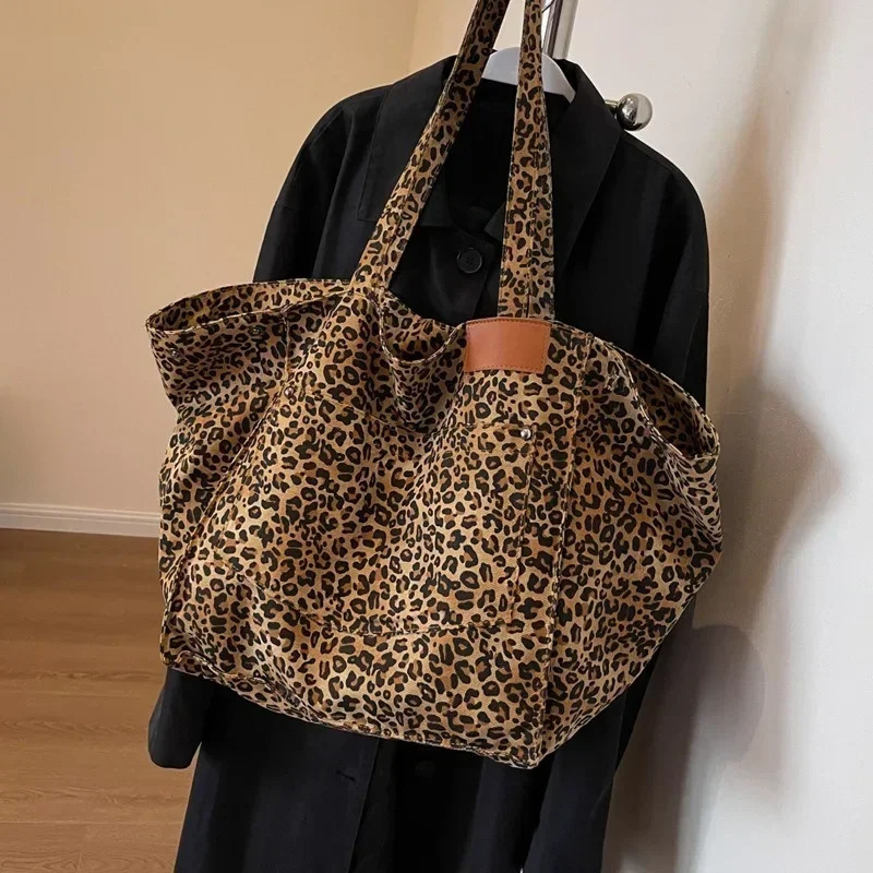 3 Oversized Leopard Prints Shoulder Bags for Women Deformable Canvas Large Capacity Shopping Tote 2024 Winter Handbags 241025 4