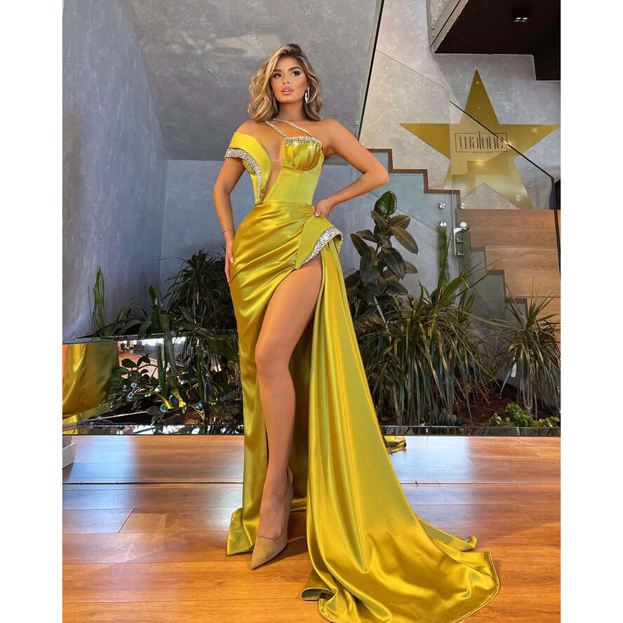 Sexy Yellow Mermaid Evening V Neck Beads Formal Party Prom Dress Split Red Carpet Long Dresses For Special Ocn 0515