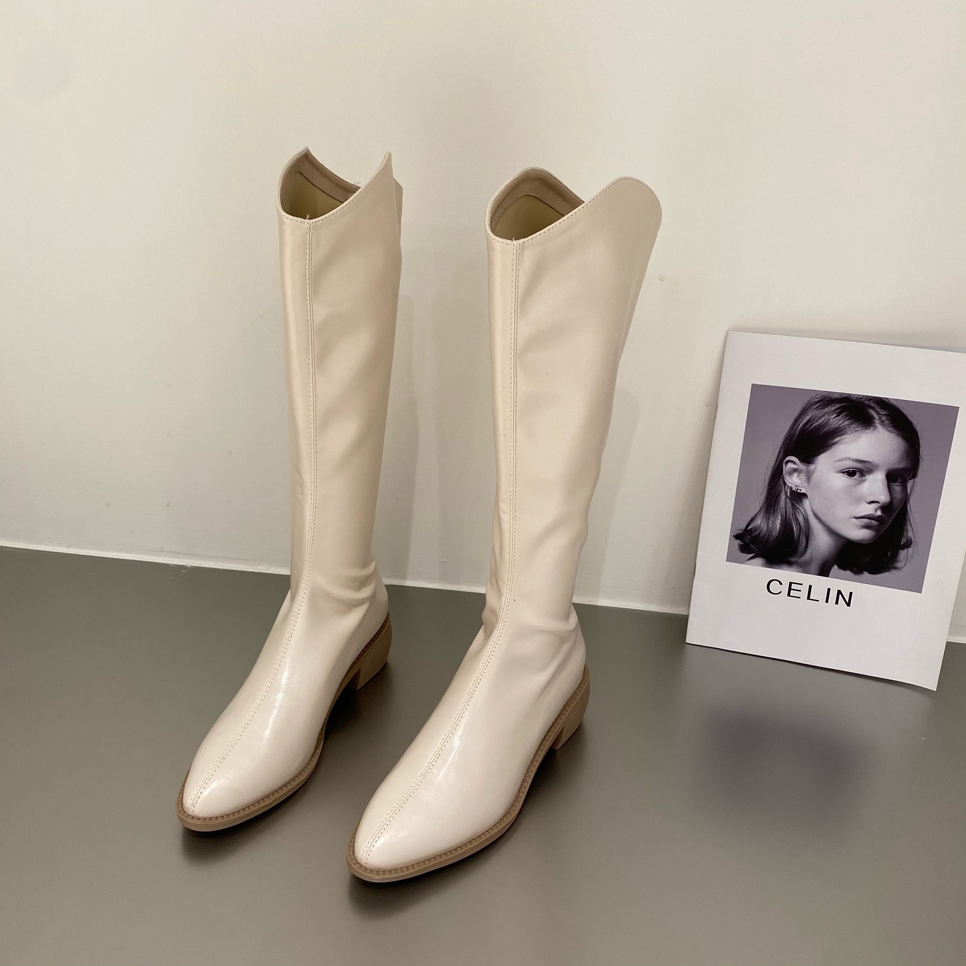 2025 new Boots Ladies Western Middle Heel Shoes For Women Pointed Toe Footwear Winter Knee High Shaft Punk Long With Stylish