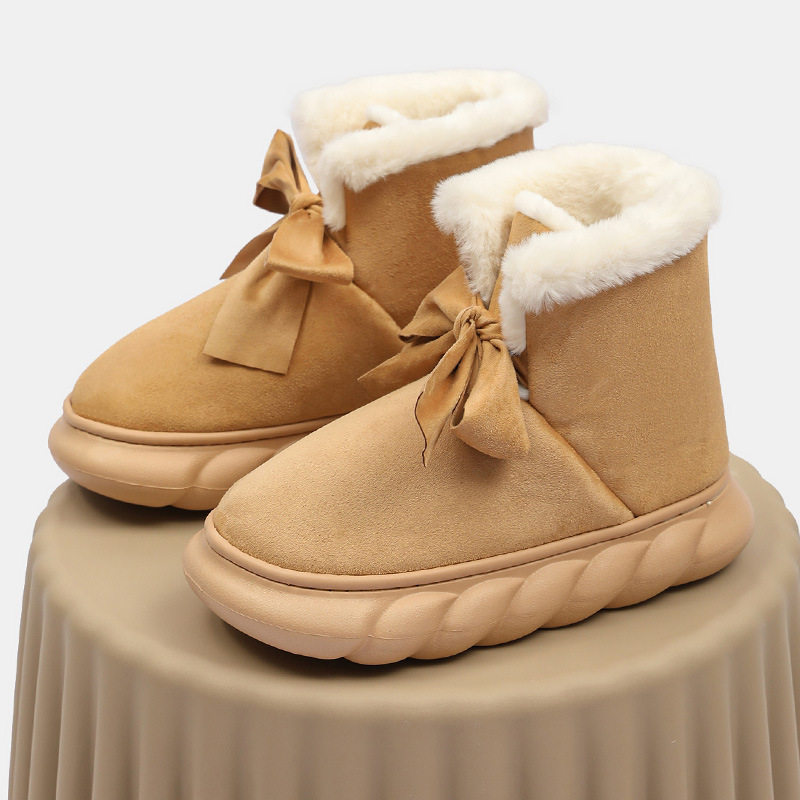 2024 new Boots autumn and winter high top NEW hot with plush insulation snow boots cotton shoes thick sole anti slip