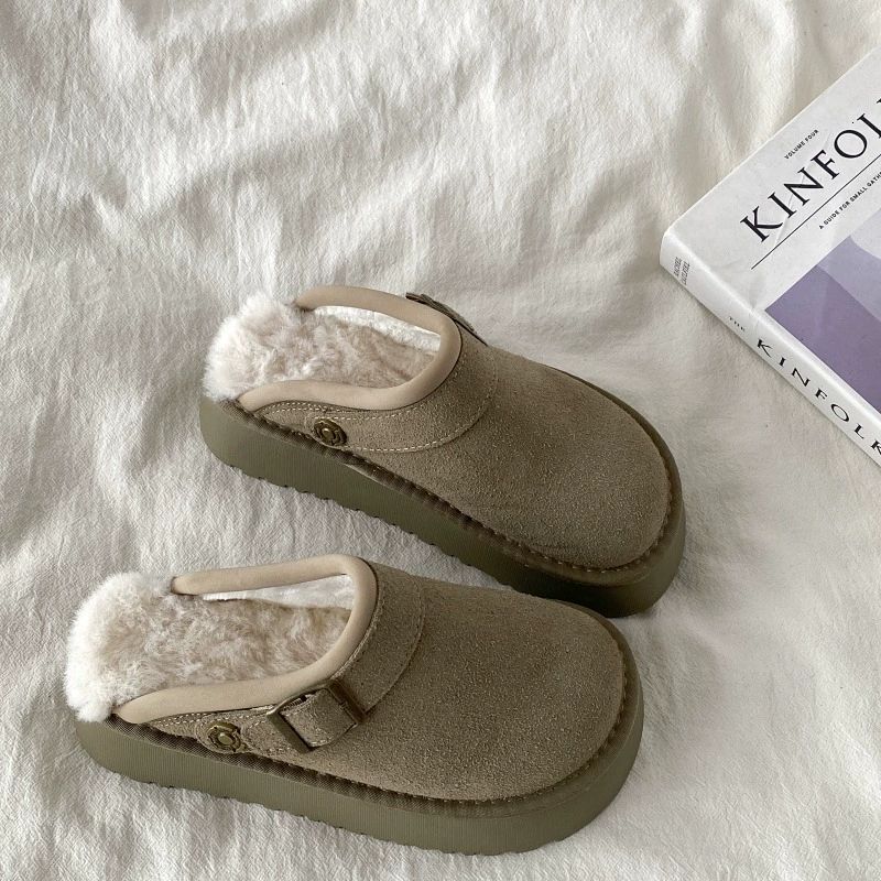 Fashionable thick soled toe slippers for women wearing fur slippers for autumn and winter of 2025, new style with plush insulation and anti slip cotto