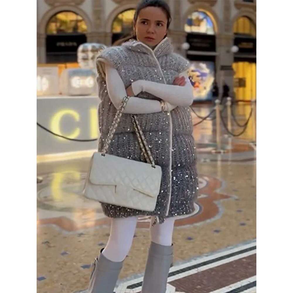 2024 Gradient Sequins Sleeveless Knitted Vest Fashion Stand Collar Zipper Short Coat Autumn Winter New Warm Street Waistcoat