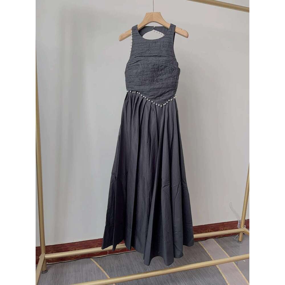 Women Pleated Chest Pearl Beaded Decoration Sleeveless Big Swing Party Midi Long Dress