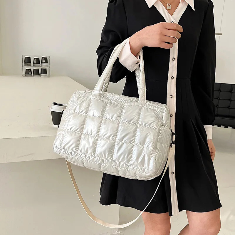 Nylon Waterproof Bucket Shoulder Messenger Bags for Women Winter Down Fabric Female Padded Handbags With Short Handle 241021