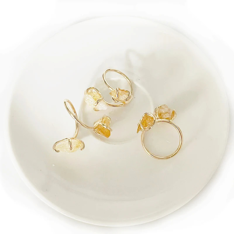 Irregular Citrine Open Ring for Women Girls Claw Setting Goldcolor Boho Rough Natural Stone Finger Jewelry Resizable 241028