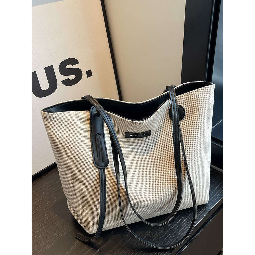 Fashion canvas for women, new 2023 summer large capacity single shoulder tote bag, college student class commuting bag