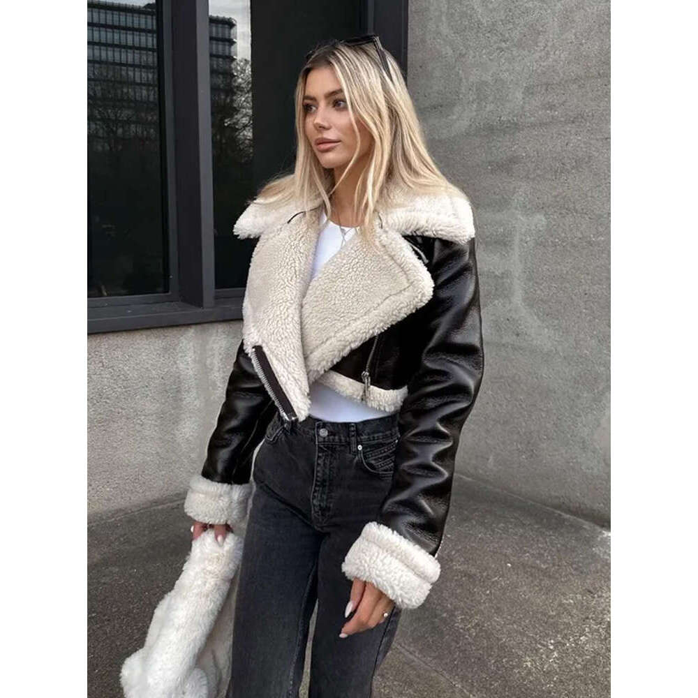 Women Winter Faux Fur Crop Jacket Fashion Thick Fleece Warm Lapel Coat Female Vintage Long Sleeve Zipper Outerwear Chic Top TRAF
