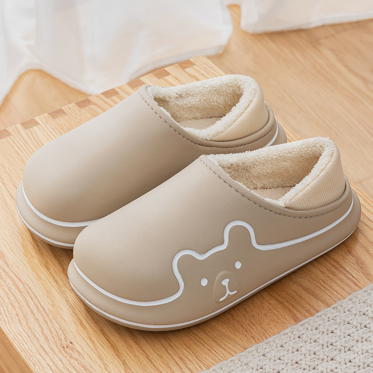 2024 new waterproof bag and winter indoor home plush cute little bear couple wearing cotton NEW hot slippers for men