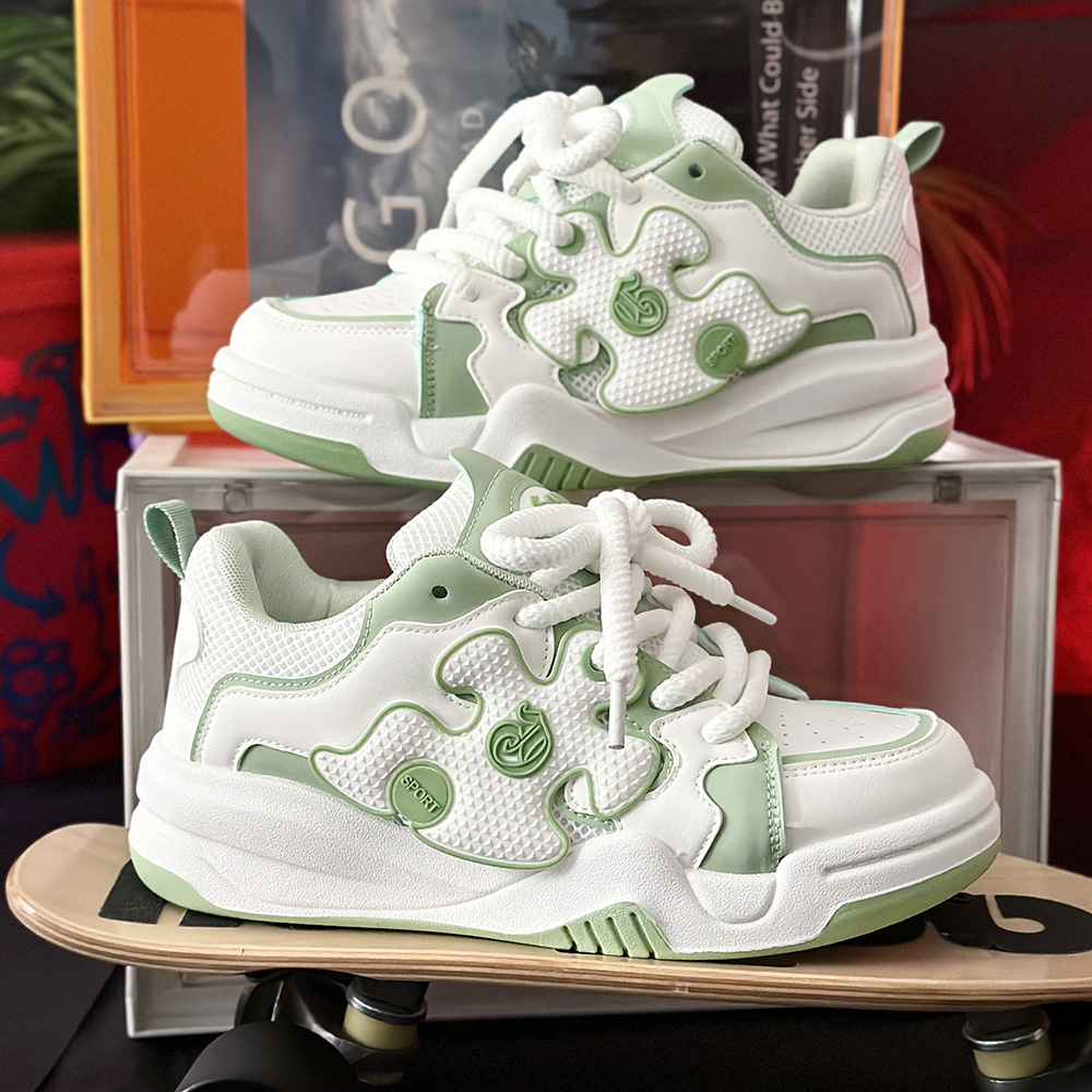 Men's New Niche Design Comfortable And Lightweight Casual Board Shoes