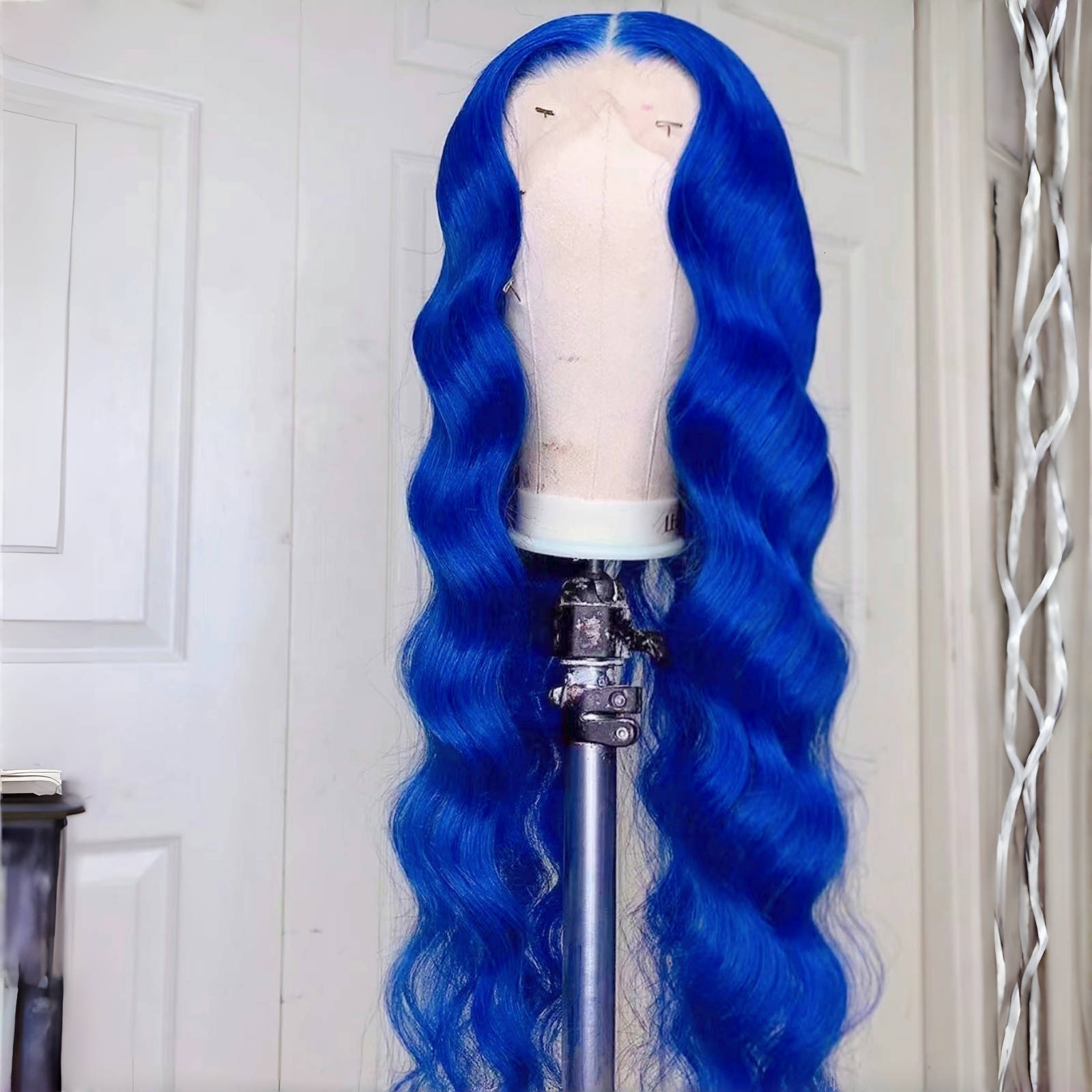 Royal Blue Front Body Wave Synthetic Wig Glueless Dark Colored Long Wavy Hair Frontal Lace Wigs for Women Party Cosplay