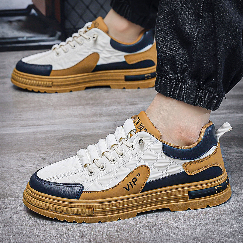 2024 Autumn/Winter New Men's Low Top Skateboarding Shoes Thick Bottom Workwear Leather Surface Sports and Leisure Shoes Versatile Men's Shoe