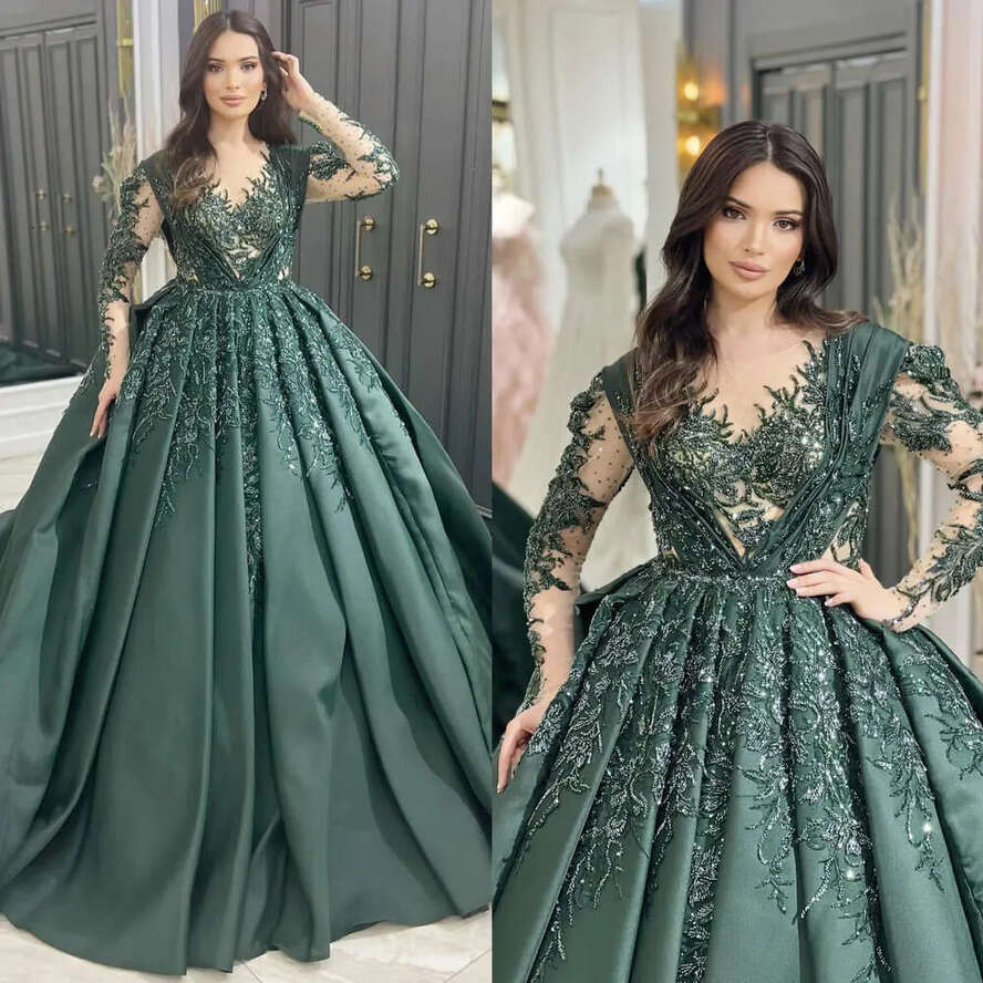 Dark Green Muslim Evening Dresses Elegant Sheer Neck Long Sleeves Ball Gown Turkish Kaftan Dress Crystal Beaded Ruffle Saudi Arabic Formal Gowns For W