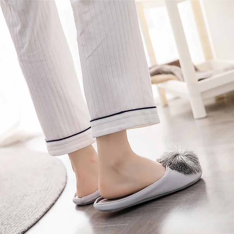 RedPinkGray Style At Home Slippers Indoor Winter Slippers Adult Women Soft Slipper Lovers Winter House Gilr Shoes 241025
