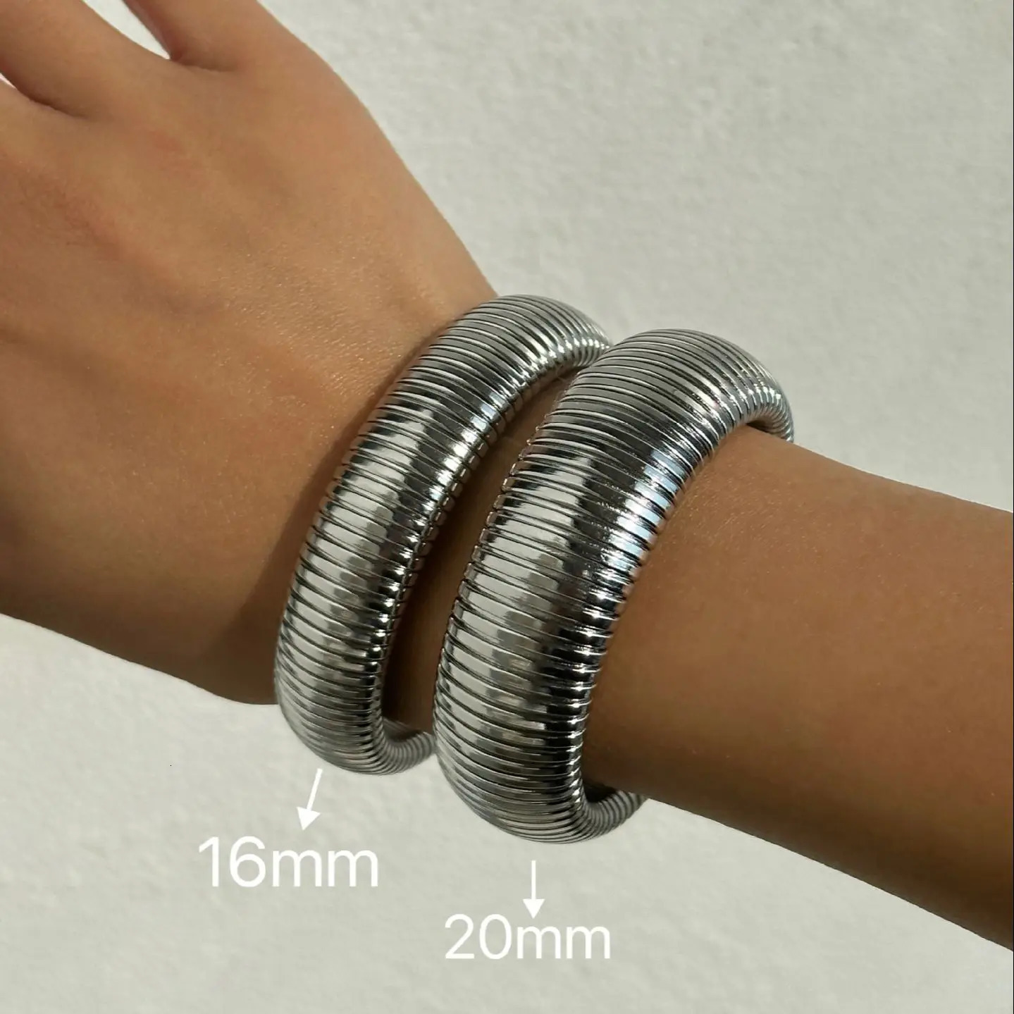 18k Gold Plated Steel Bracelet Vintage Elastic Gypsy Polishing Bangle For Women Girls Fashion Aesthetic Jewelry 241028