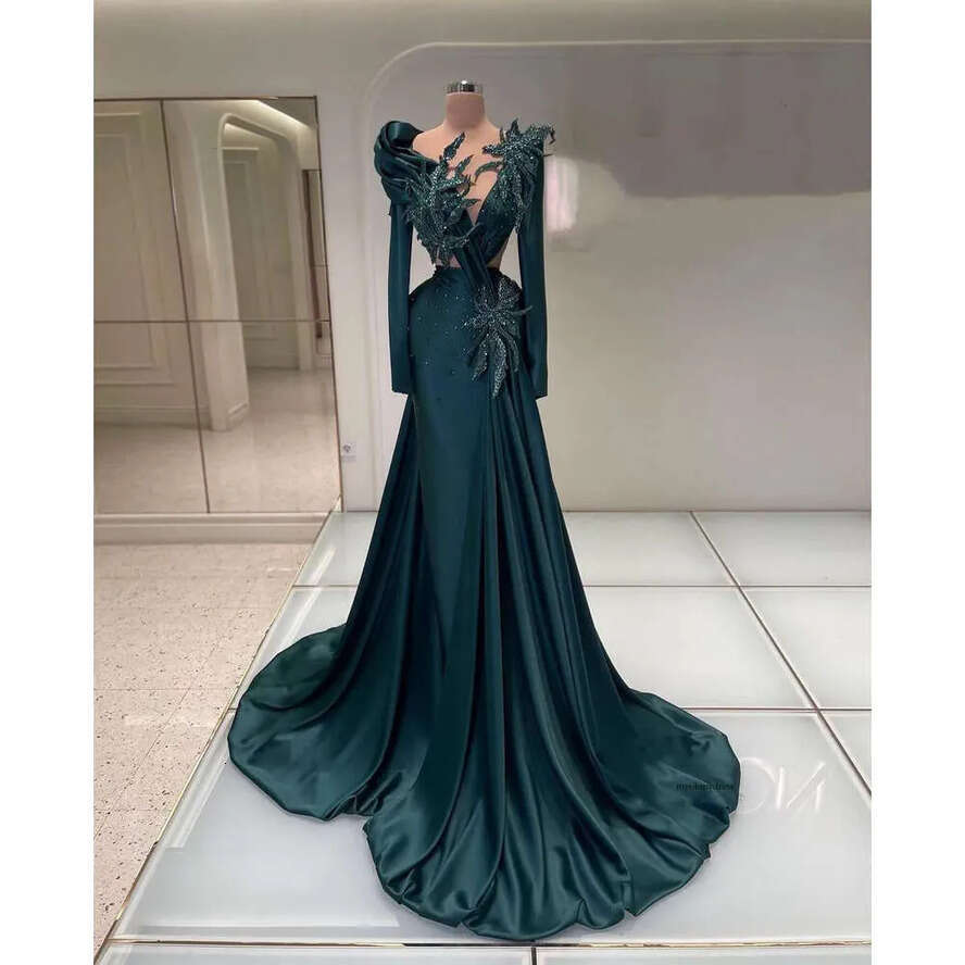 Green Dark Mermaid Prom Dresses Long Sleeves V Neck Appliques Sequins Or Length Satin D Lace Wers Beaded Evening Dress Bridal Gowns Plus Size Custom M