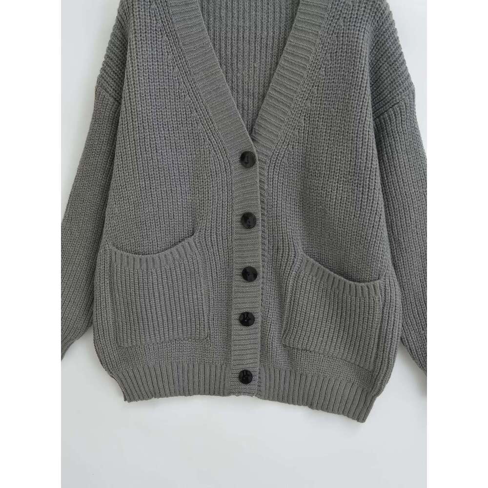 TRAFZA Women Fashion Knitted Pockets Buttons V-Neck New 2024 Spring Fall Casual Loose Sweater