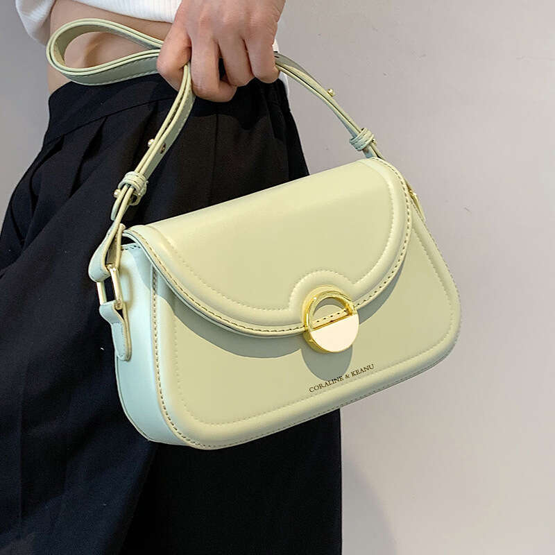 Summer high-end handbag for women 2024 new fashionable single shoulder underarm with a sense of foreign temperament, versatile crossbody small square 