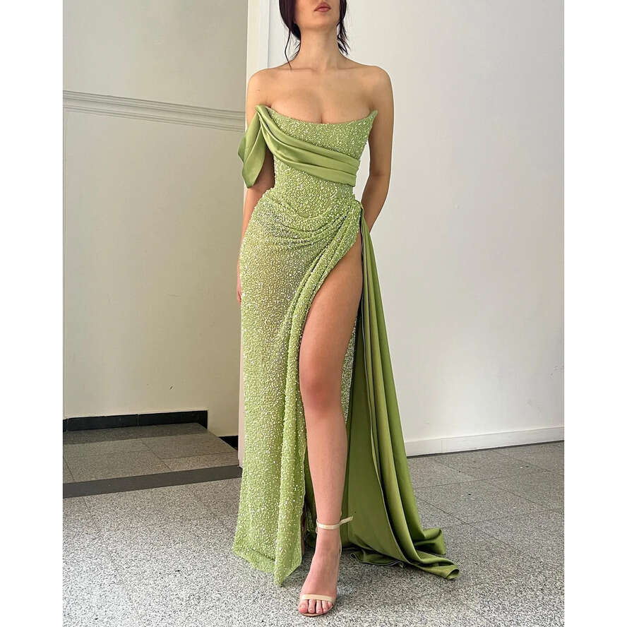 Fashion Green Sequins Prom Dresses Strapless Evening Gowns Pleats Slit Formal Red Carpet Long Special Ocn Party Dress 0515
