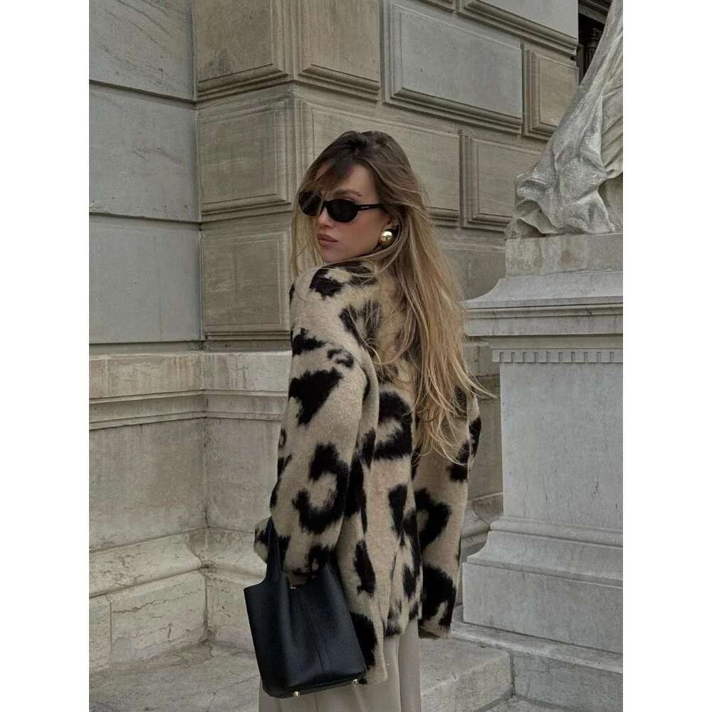 Vintage Leopard Print V Neck Knitted Cardigans Women Chic Long Lantern Sleeves Loose Sweaters Autumn Casual Commuting Knitwears