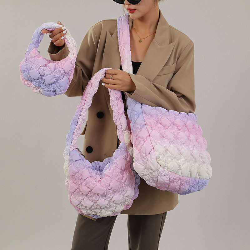 CMM Korean Version Autumn and Winter New Fashion Pleated Bubble Bag Hand Held One Shoulder Armpit Bag Dumpling Down Bag Tote Bag