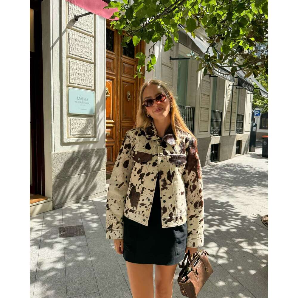Autumn Women's Printed Leather Fur Cropped Jacket Female Long Sleeved Slim Fit Pockets Coats 2024 Lady High Street Outerwear