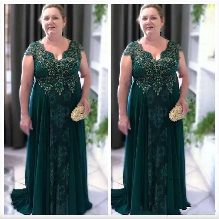 Green Hunter Plus Size Mother Of Bride Lace Beaded Crystals Mothers Chiffon Evening Dresses Formal Party Gowns